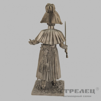 фото — солдатик оловянный «обер-офицер, командующий ротой 1812-14 гг.». гк